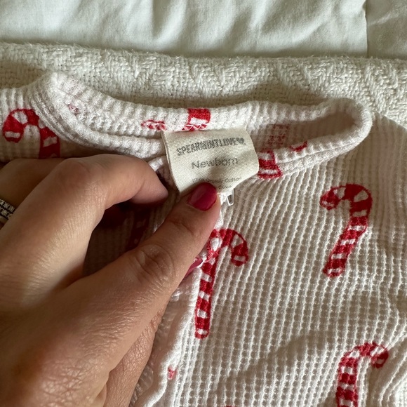 Newborn, 0-3 Holiday prints bundle - Picture 4 of 9